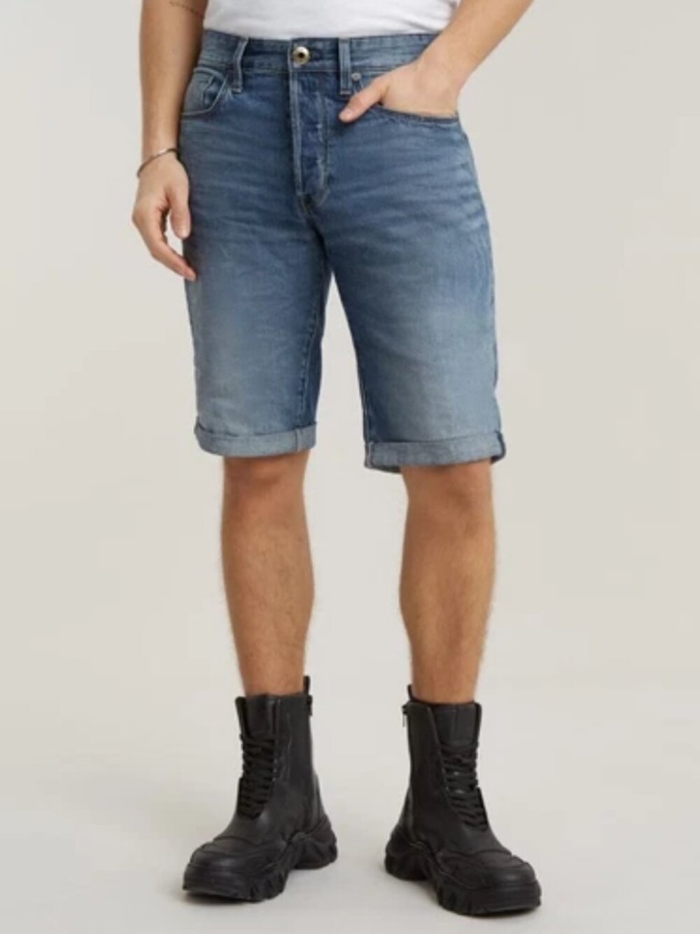 G-Star Raw Men's 3301 Tapered Fit Denim Shorts Medium Aged Blue New 32